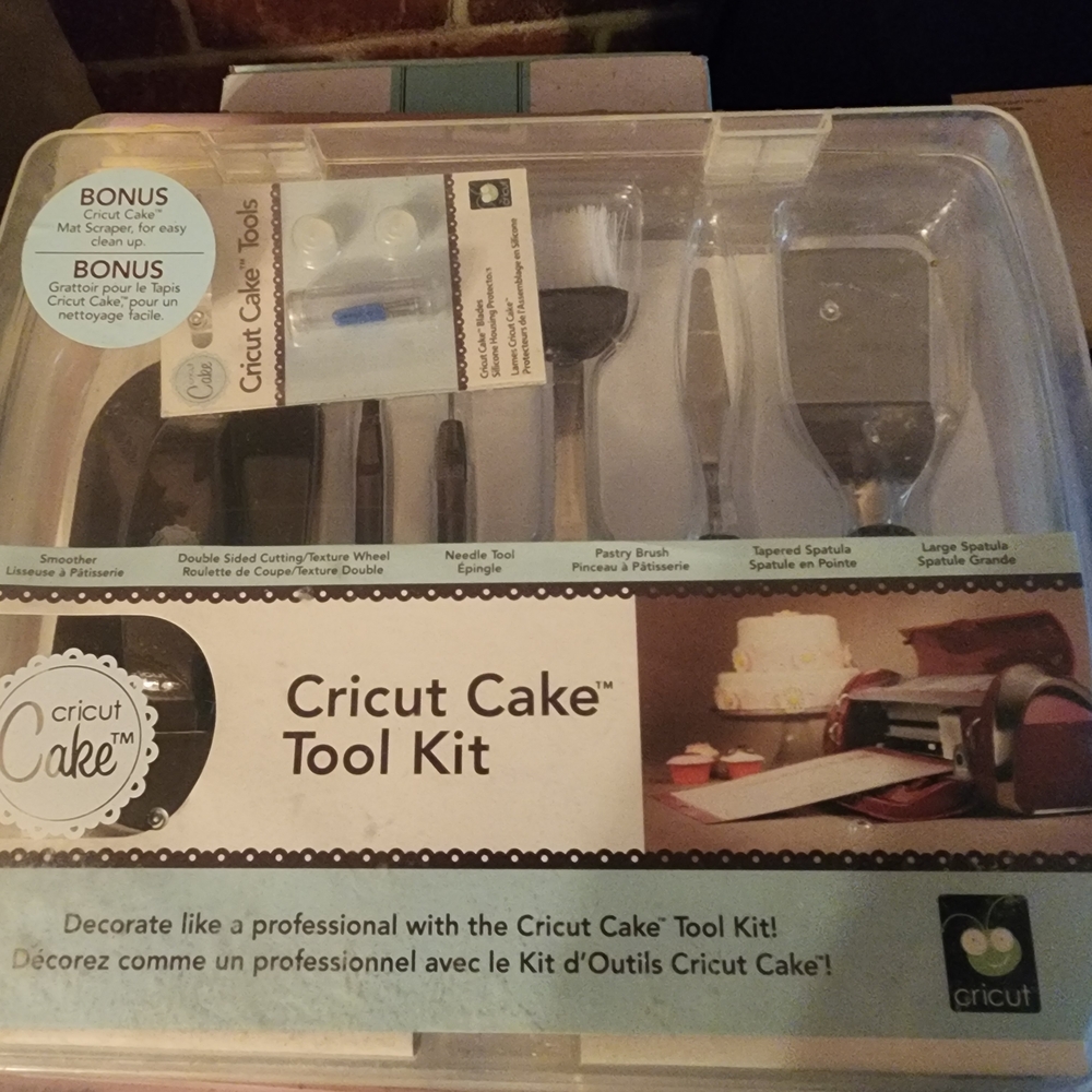 Cricut Cake Tool Kit